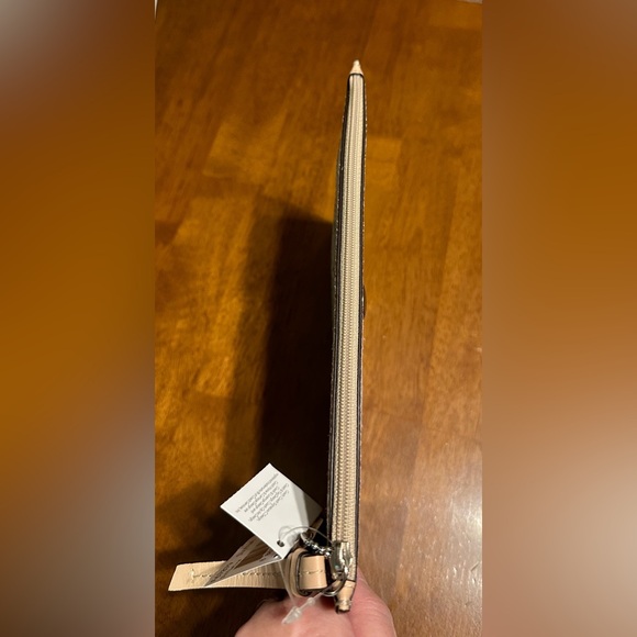 🤎Coach🤎Python leather print mini zip clutch/pouch, NWT - Picture 6 of 8